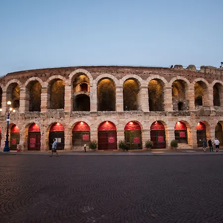 Hotel Indigo Verona - Grand Hotel Des Arts, An Ihg Hotel (Adults Only)-2